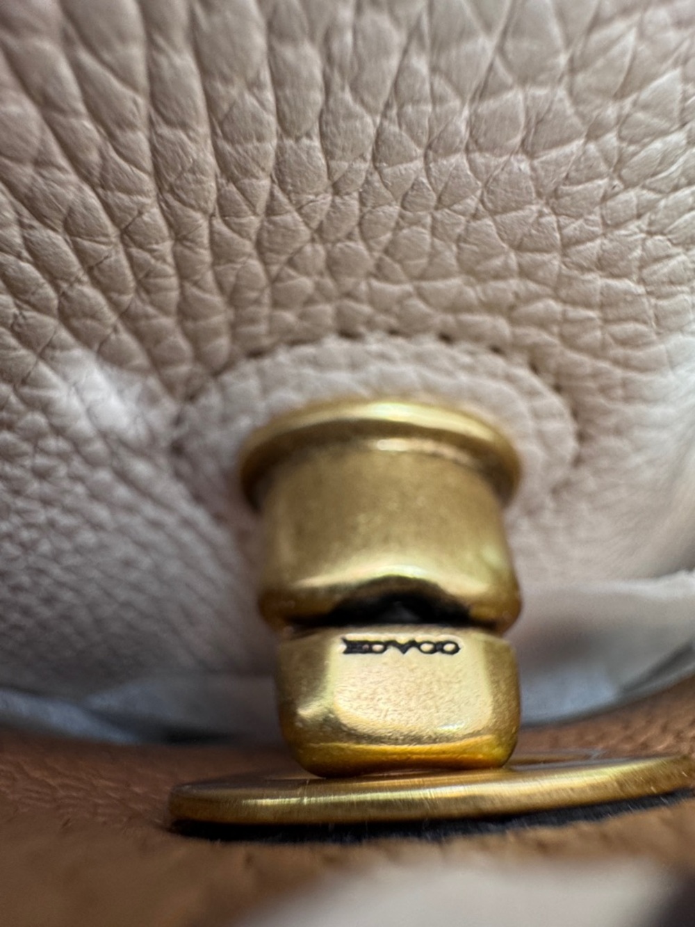 Coach Lora Bucket Bag With Whipstitch Detail Ivory Leather + Tea Rose Charm - Picture 9 of 16